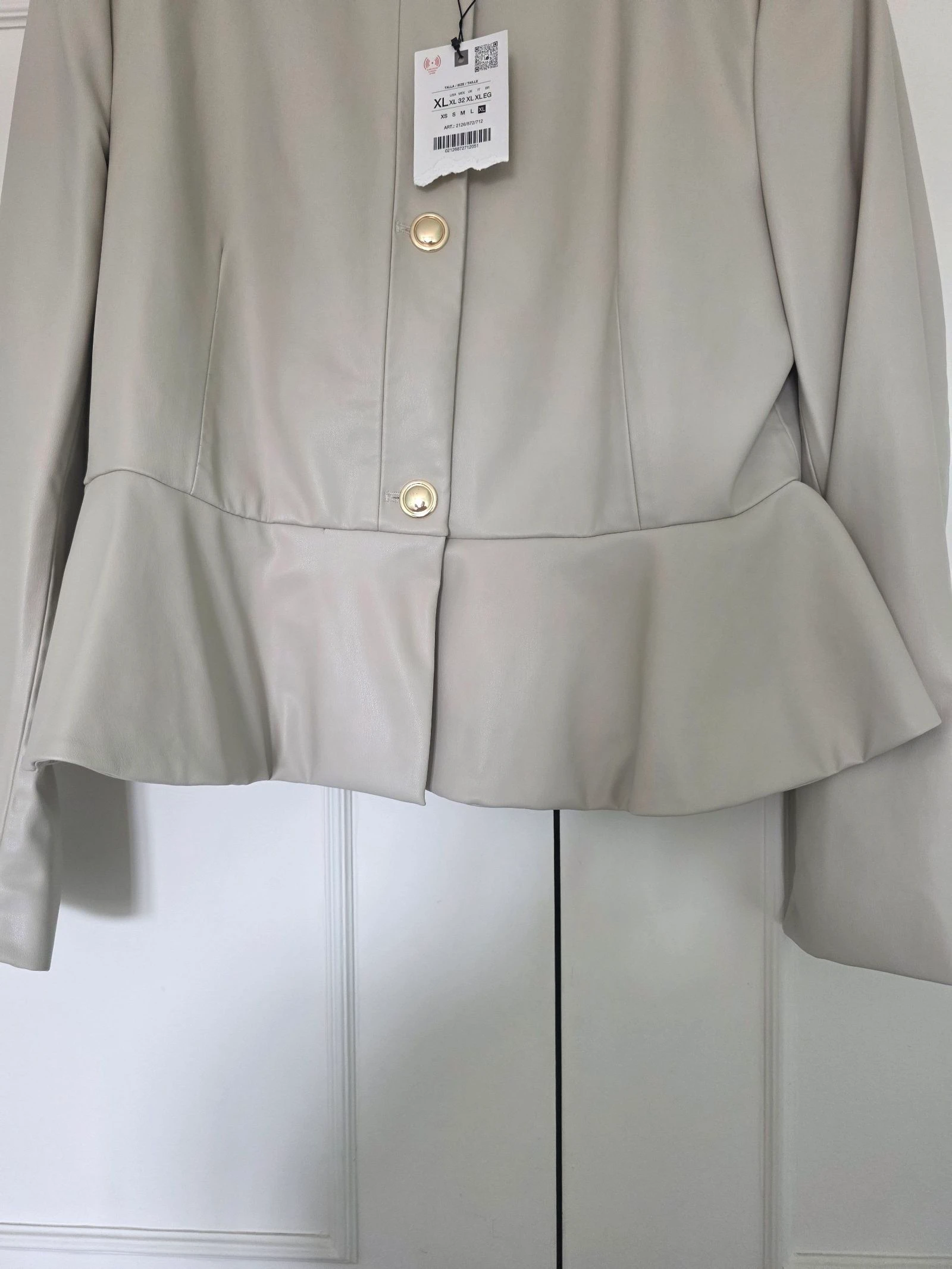 Blazer Peplum Creme Couro Sintético Novo | Zara | T.XL – photo 5